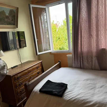 Paisibles Dans Maison A
